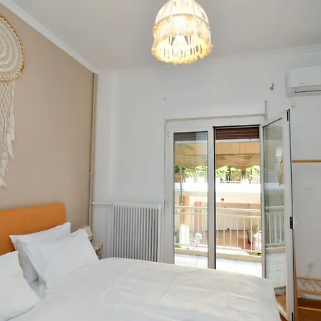 Apartment Stylish Next To Acropolis, Metro Stop Fix